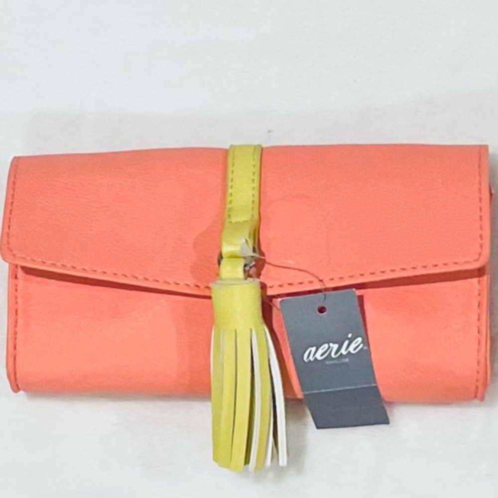 AE Glasses Case
